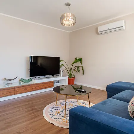 Cozy 2br Terrace With Ac Parking Metro *