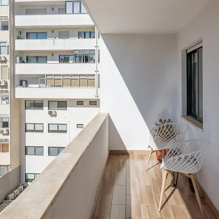 Cozy 2br Terrace With Ac Parking Metro *