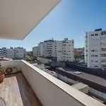 Lägenhet Cozy 2Br Central Terrace With Ac Parking Metro Vila Nova de Gaia