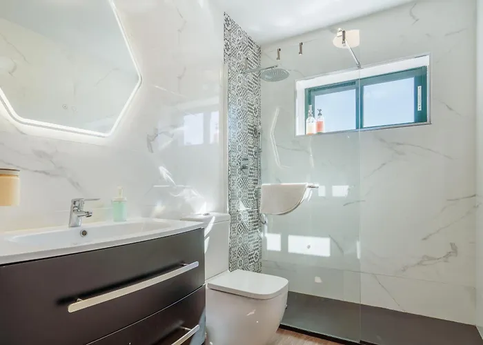 Gaia Terrace Qian 2br Ac L Free Parking *