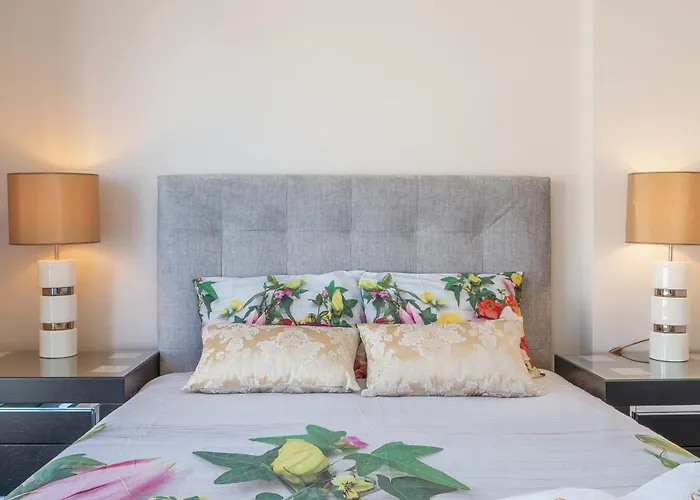 Lejlighed Gaia Terrace Qian 2br Ac L Free Parking *